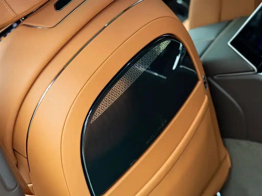 2022 Mercedes-Benz Flying Spur Plug-in Hybrid 2.9T V6 Hybrid Mulliner — миниатюра 18