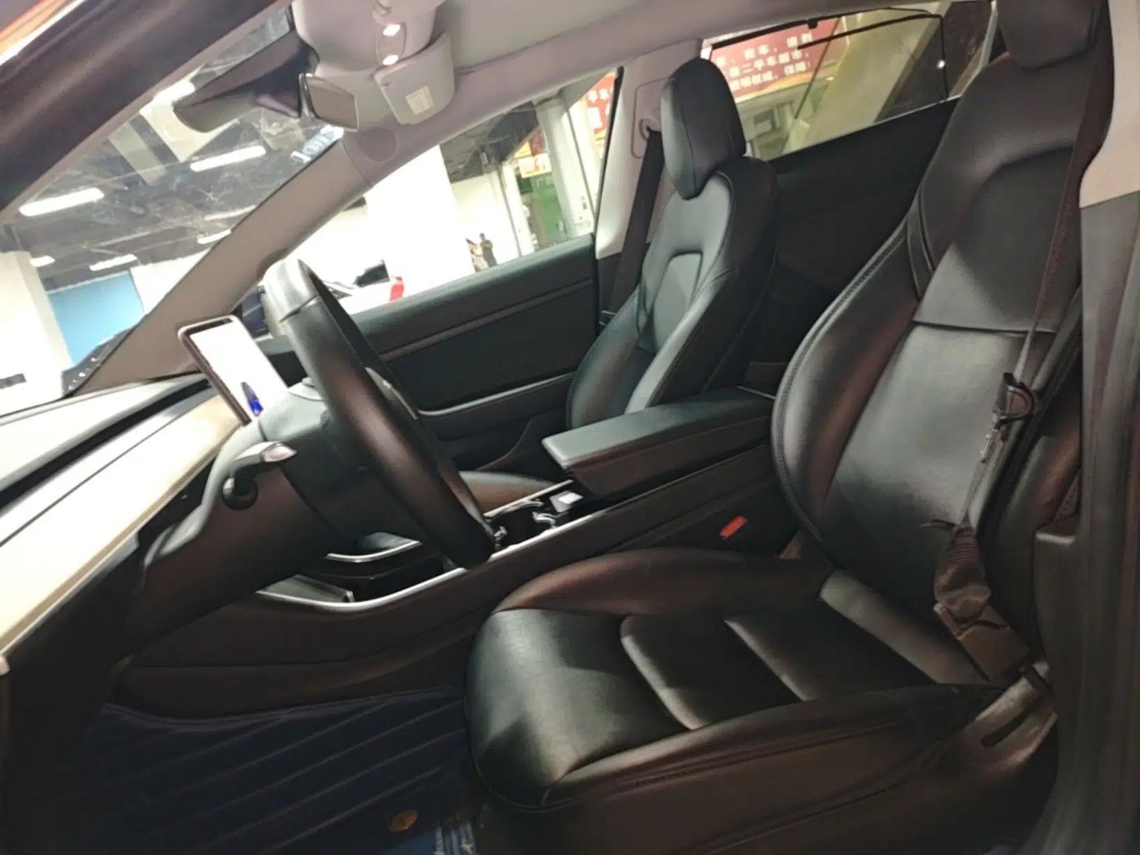 Tesla Model 3 2019 Standard Range Rear-Wheel Drive Upgraded Version (60 kWh) — миниатюра 17