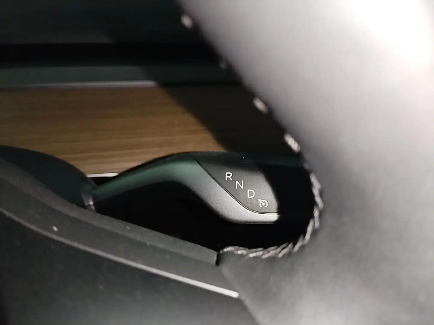Tesla Model 3 2021 Revised Version Standard Range Rear-Wheel Drive Upgraded Edition 3D1 — миниатюра 16