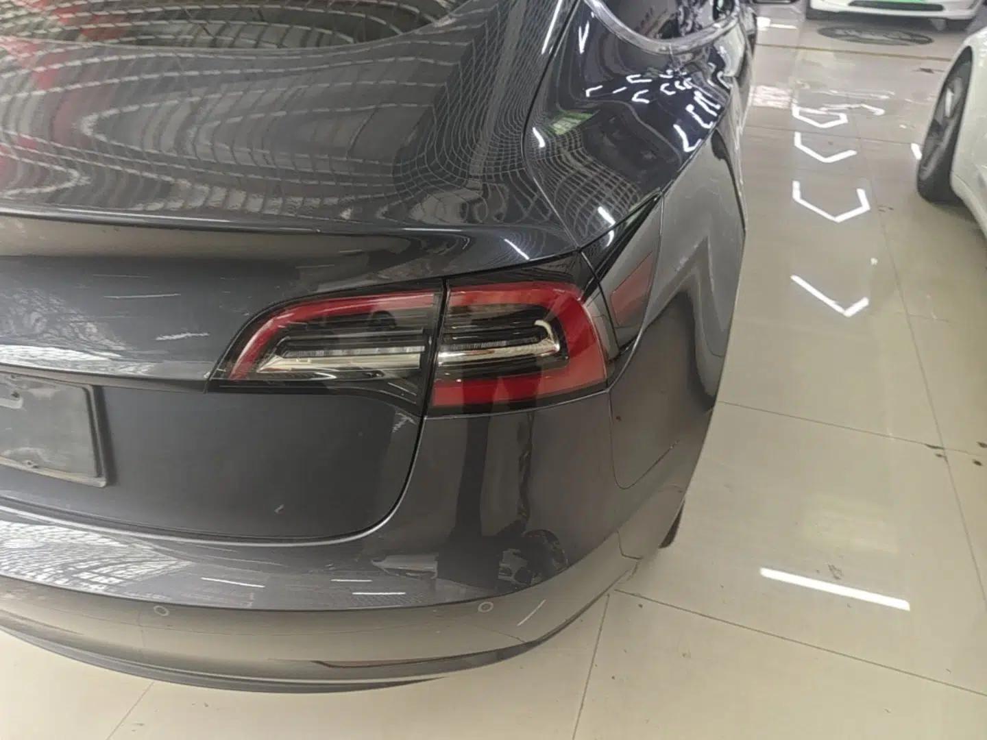 Tesla Model 3 2019 Long-Range All-Wheel-Drive Version — миниатюра 9