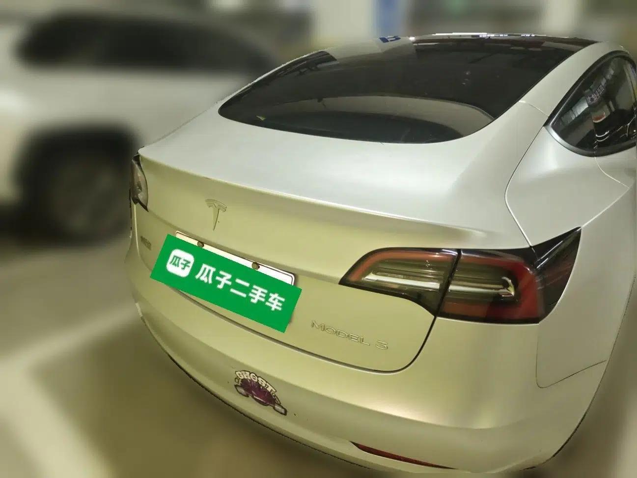 Tesla Model 3 2022 Rear-Wheel-Drive Version — миниатюра 5