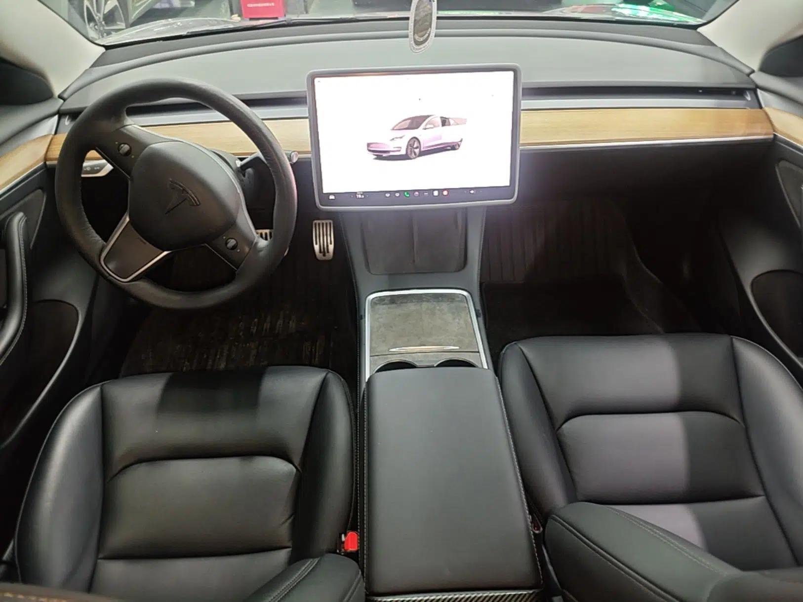 Tesla Model 3 2022 Rear-Wheel-Drive Version — миниатюра 19