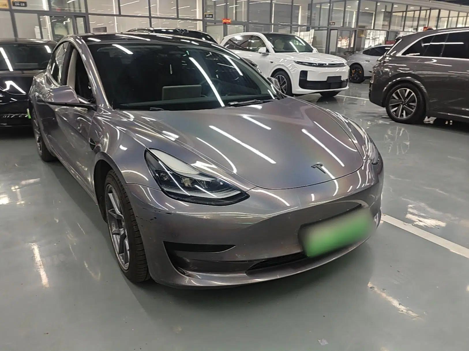 Tesla Model 3 2022 Rear-Wheel-Drive Version — миниатюра 3