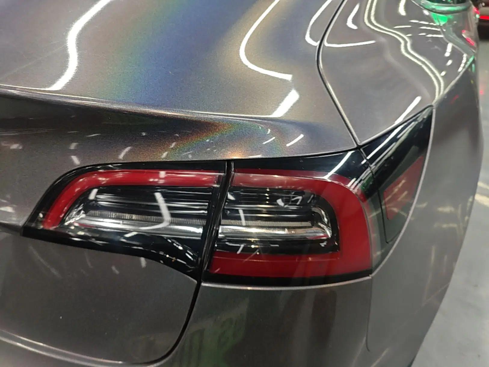Tesla Model 3 2022 Rear-Wheel-Drive Version — миниатюра 9