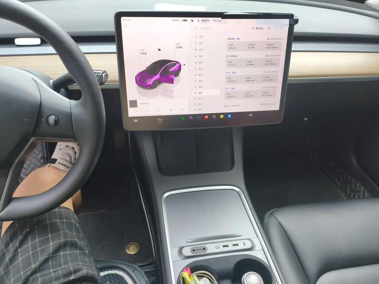 Tesla Model 3 2022 Rear-Wheel-Drive Version — миниатюра 12