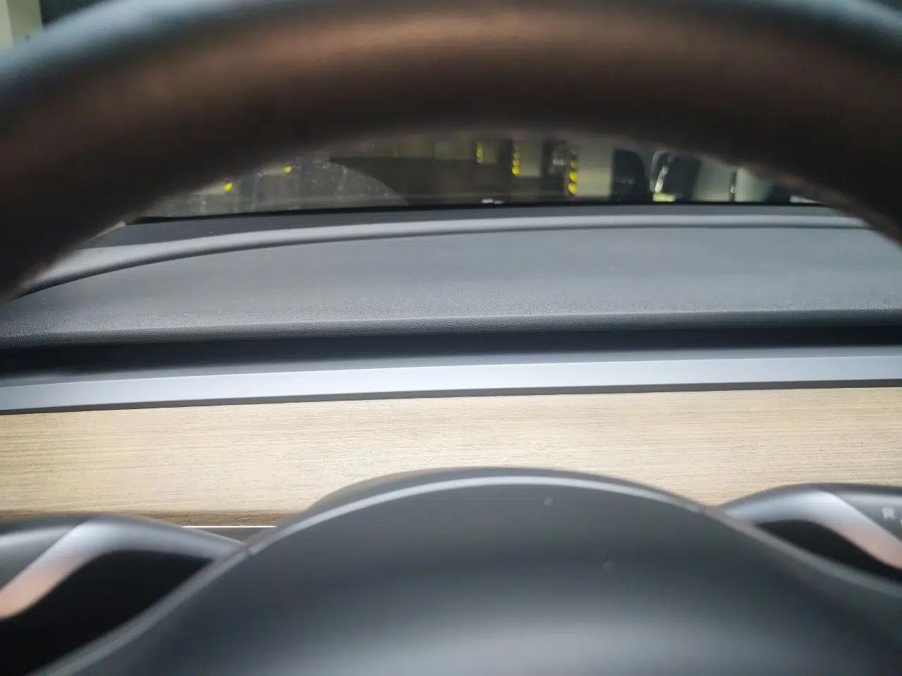 Tesla Model 3 2021 Standard Range Rear-Wheel Drive Upgraded Version 3D6 — миниатюра 10