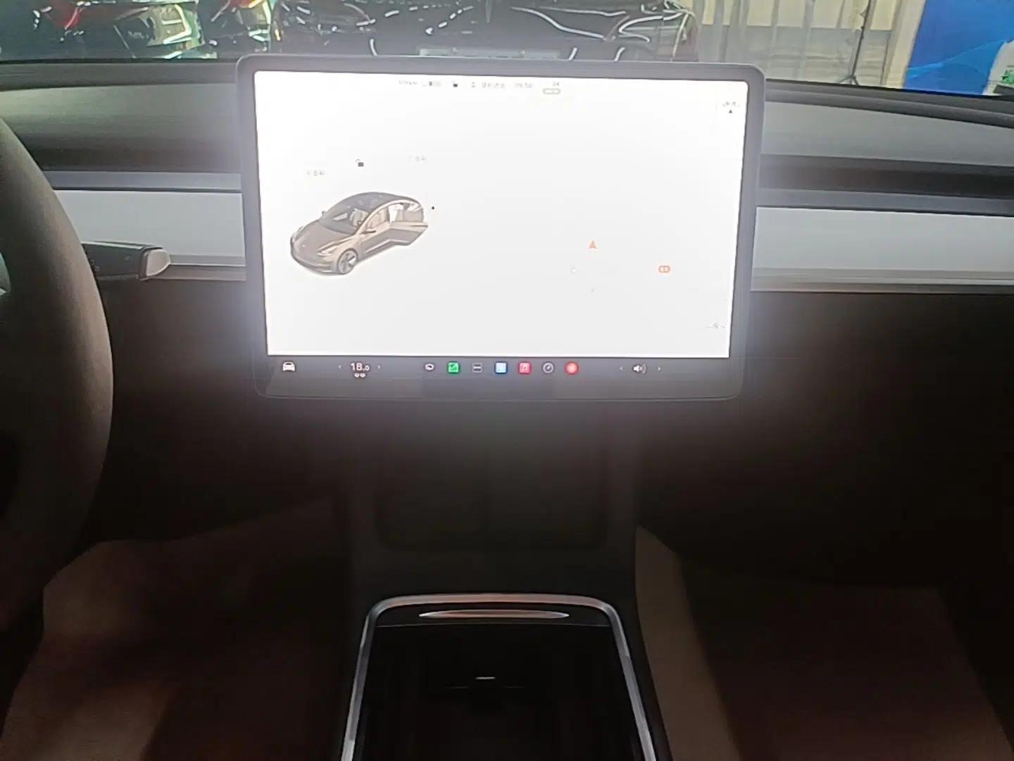 Tesla Model 3 2021 Standard Range Rear-Wheel Drive Upgraded Version 3D6 — миниатюра 15