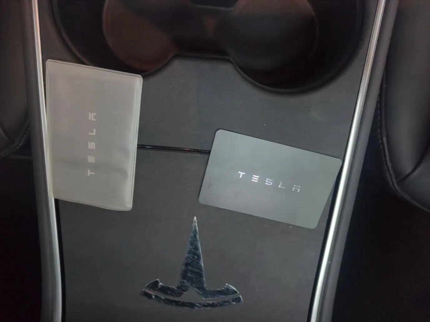 Tesla Model 3 2020 Refreshed Version Long-Range Rear-Wheel Drive — миниатюра 28