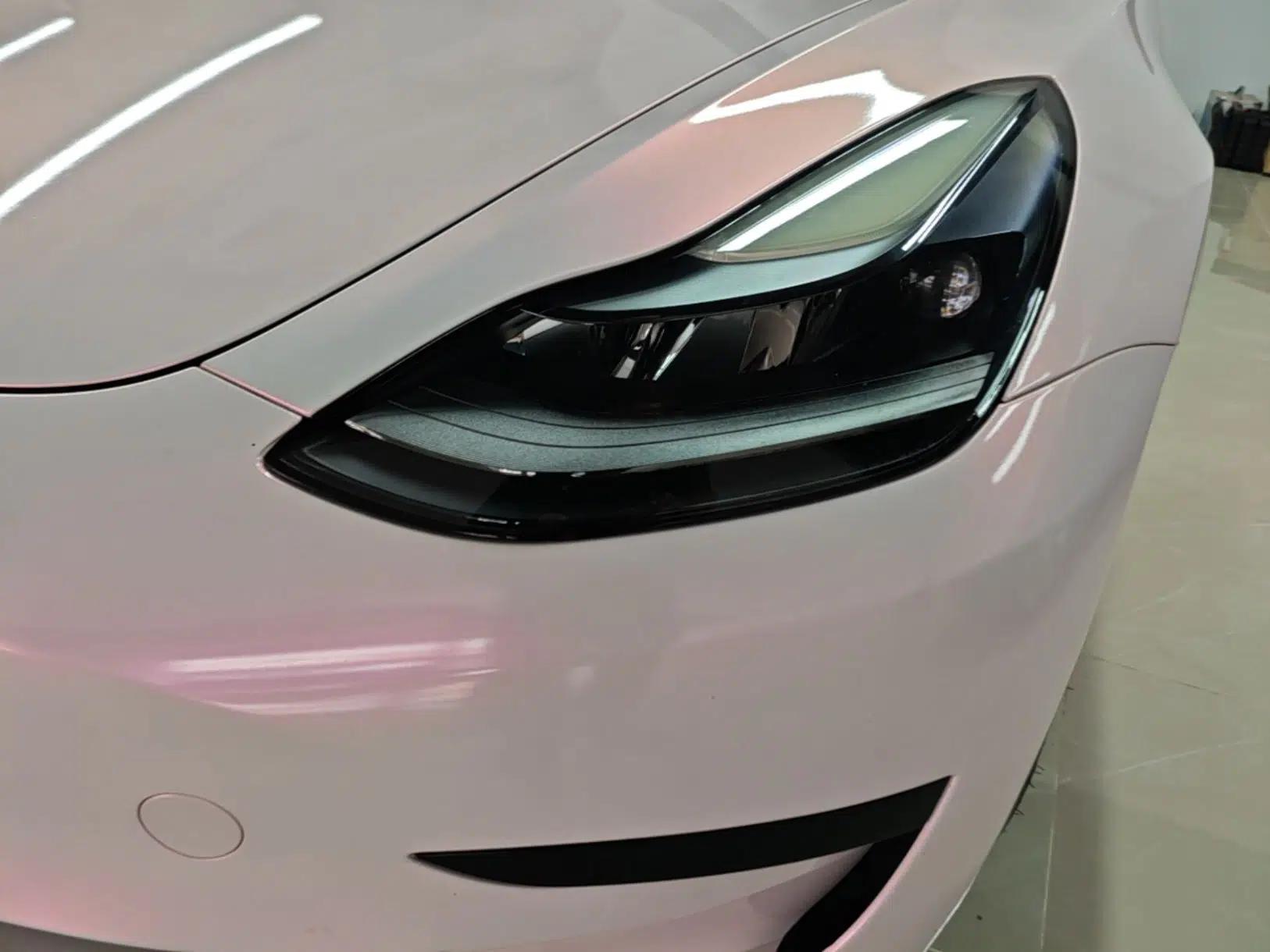 Tesla Model 3 2022 Rear-Wheel-Drive Version — миниатюра 8