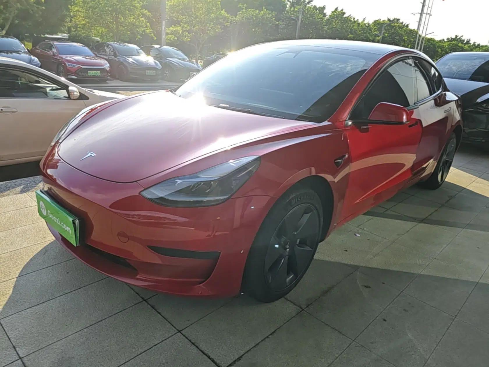 Tesla Model 3 2021 Standard Range Rear-Drive Upgraded Version — миниатюра 1