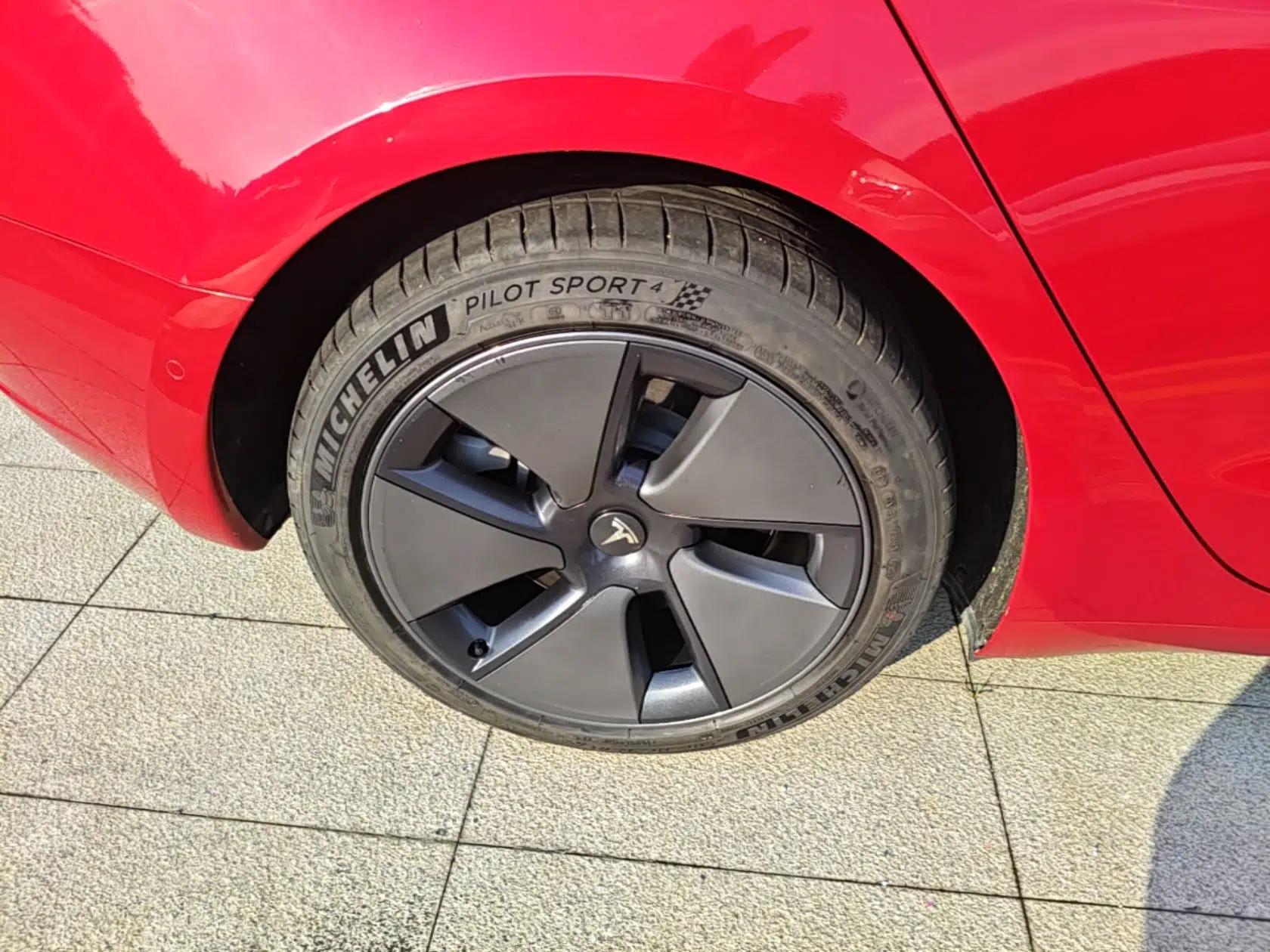 Tesla Model 3 2021 Standard Range Rear-Drive Upgraded Version — миниатюра 11