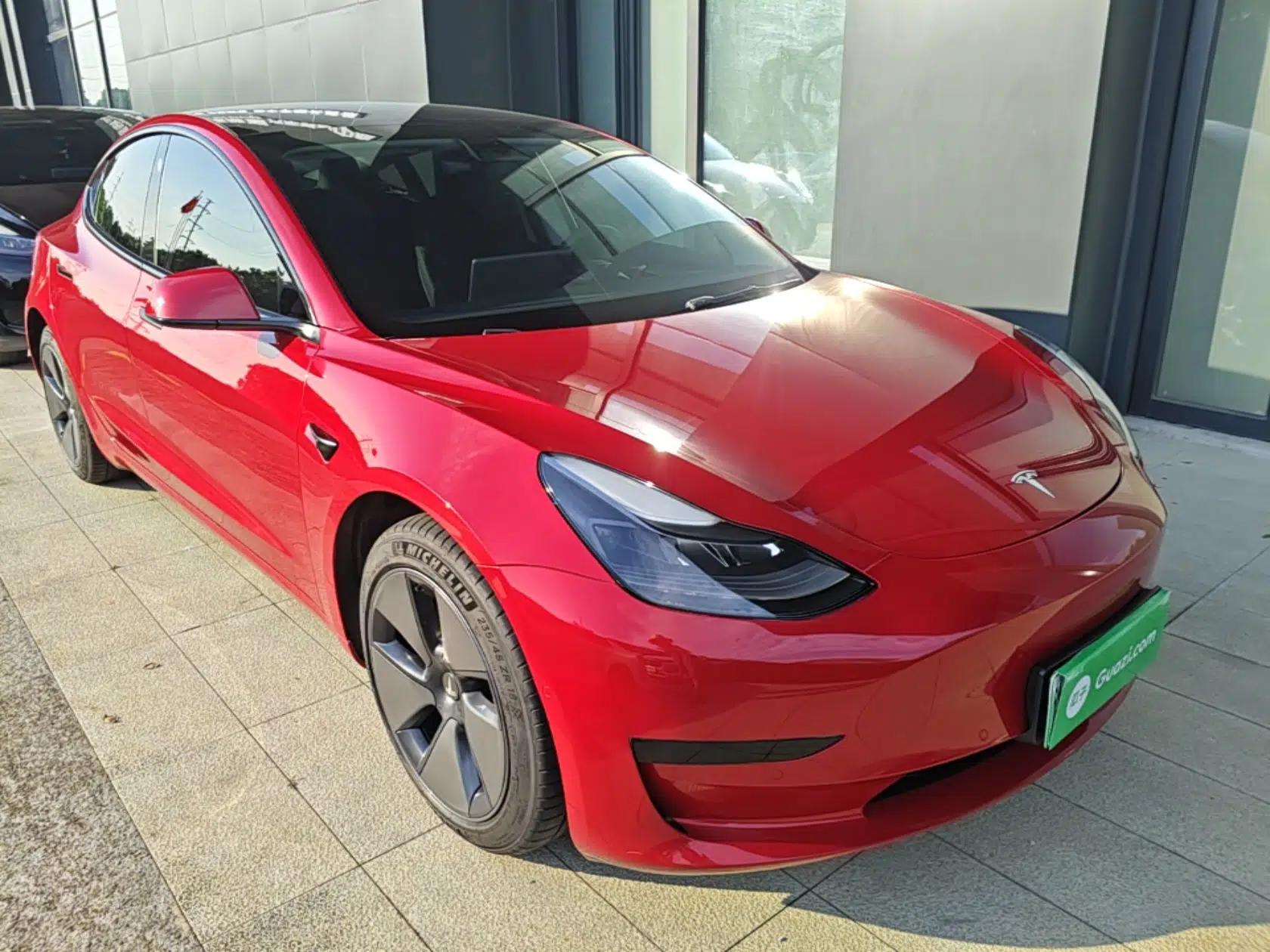 Tesla Model 3 2021 Standard Range Rear-Drive Upgraded Version — миниатюра 3