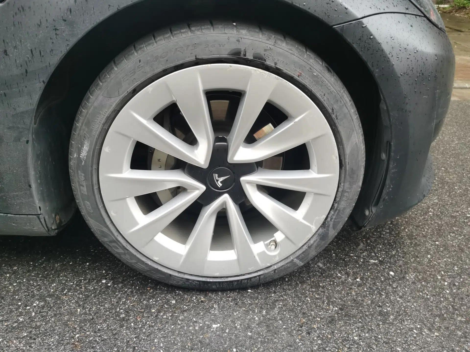 Tesla Model 3 2022 Rear-Wheel-Drive Version — миниатюра 8