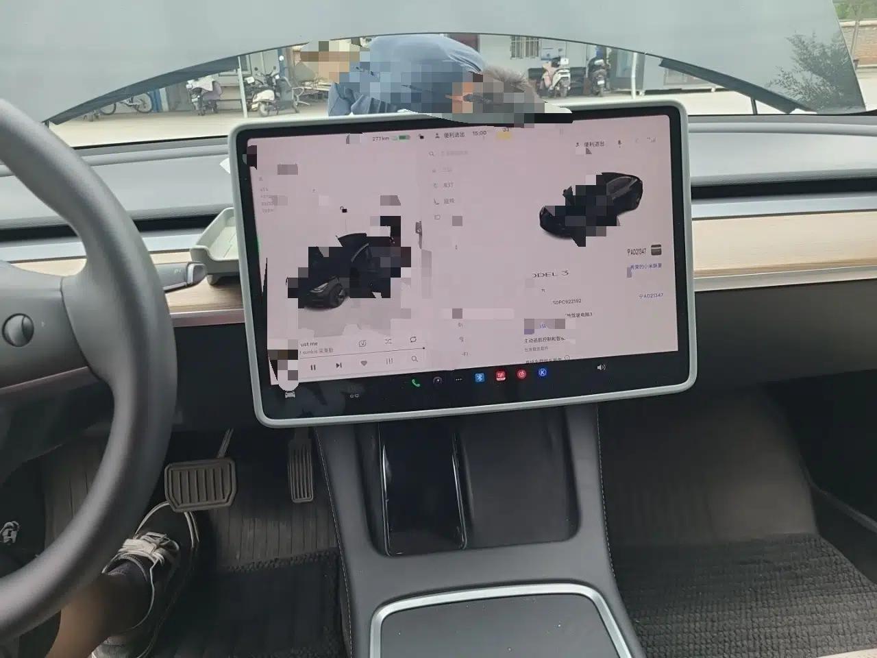 Tesla Model 3 2022 Rear-Wheel-Drive Version — миниатюра 13
