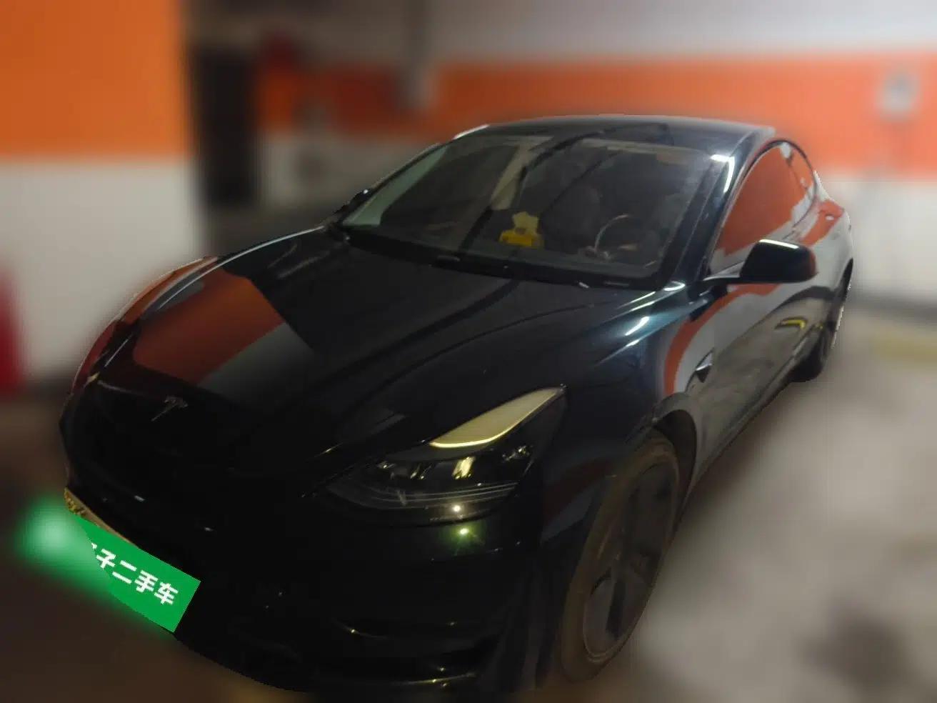 Tesla Model 3 2022 Rear-Wheel-Drive Version — миниатюра 1