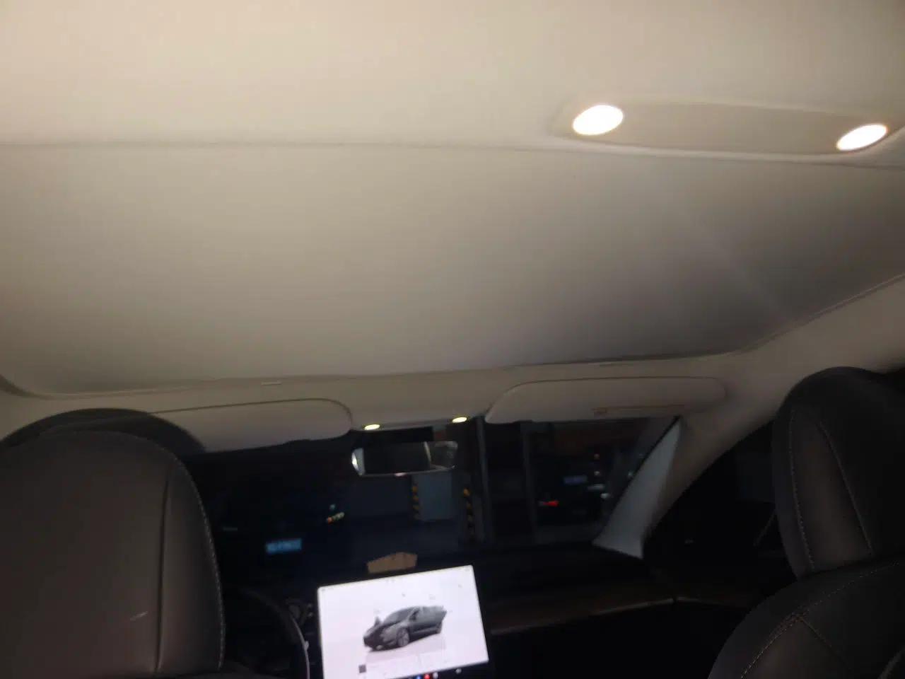 Tesla Model 3 2022 Rear-Wheel-Drive Version — миниатюра 18