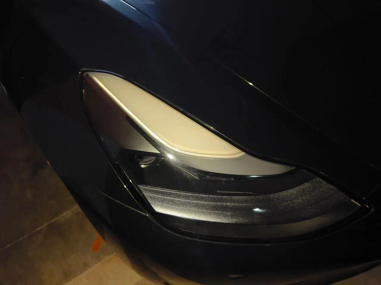 Tesla Model 3 2022 Rear-Wheel-Drive Version — миниатюра 7