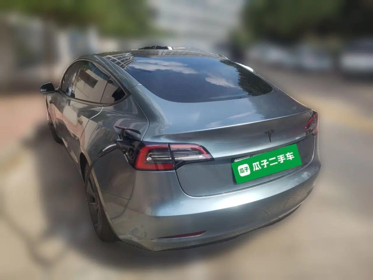 Tesla Model 3 2022 Rear-Wheel-Drive Version — миниатюра 4