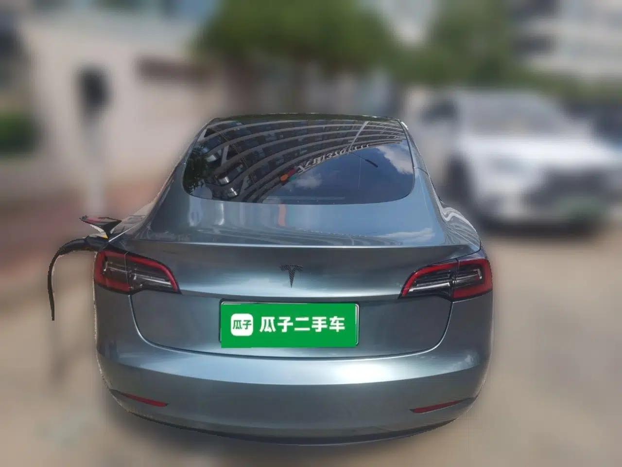 Tesla Model 3 2022 Rear-Wheel-Drive Version — миниатюра 5
