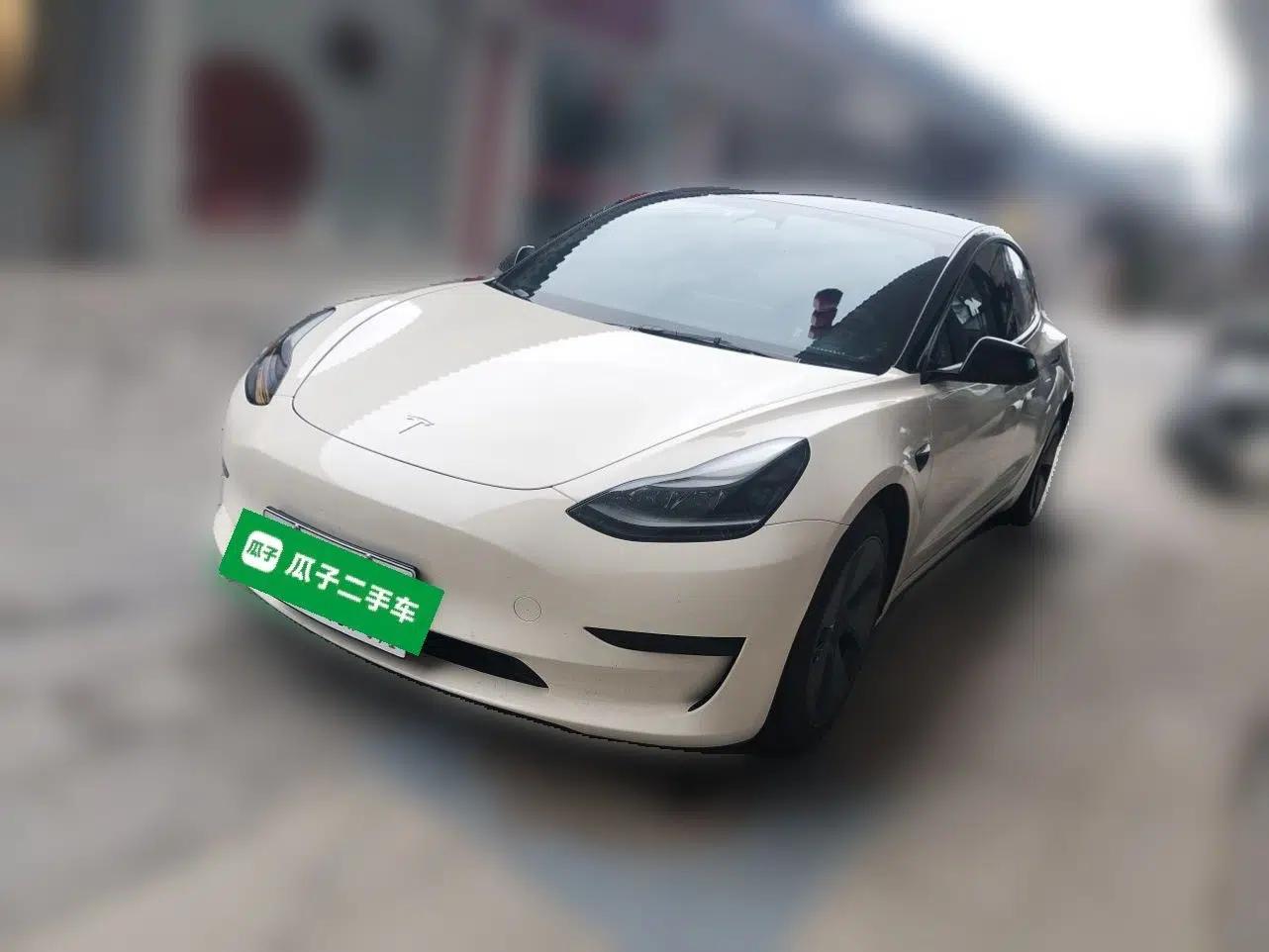 Tesla Model 3 2022 Rear-Wheel-Drive Version — миниатюра 1