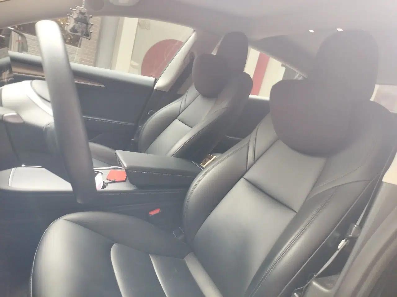 Tesla Model 3 2022 Rear-Wheel-Drive Version — миниатюра 15