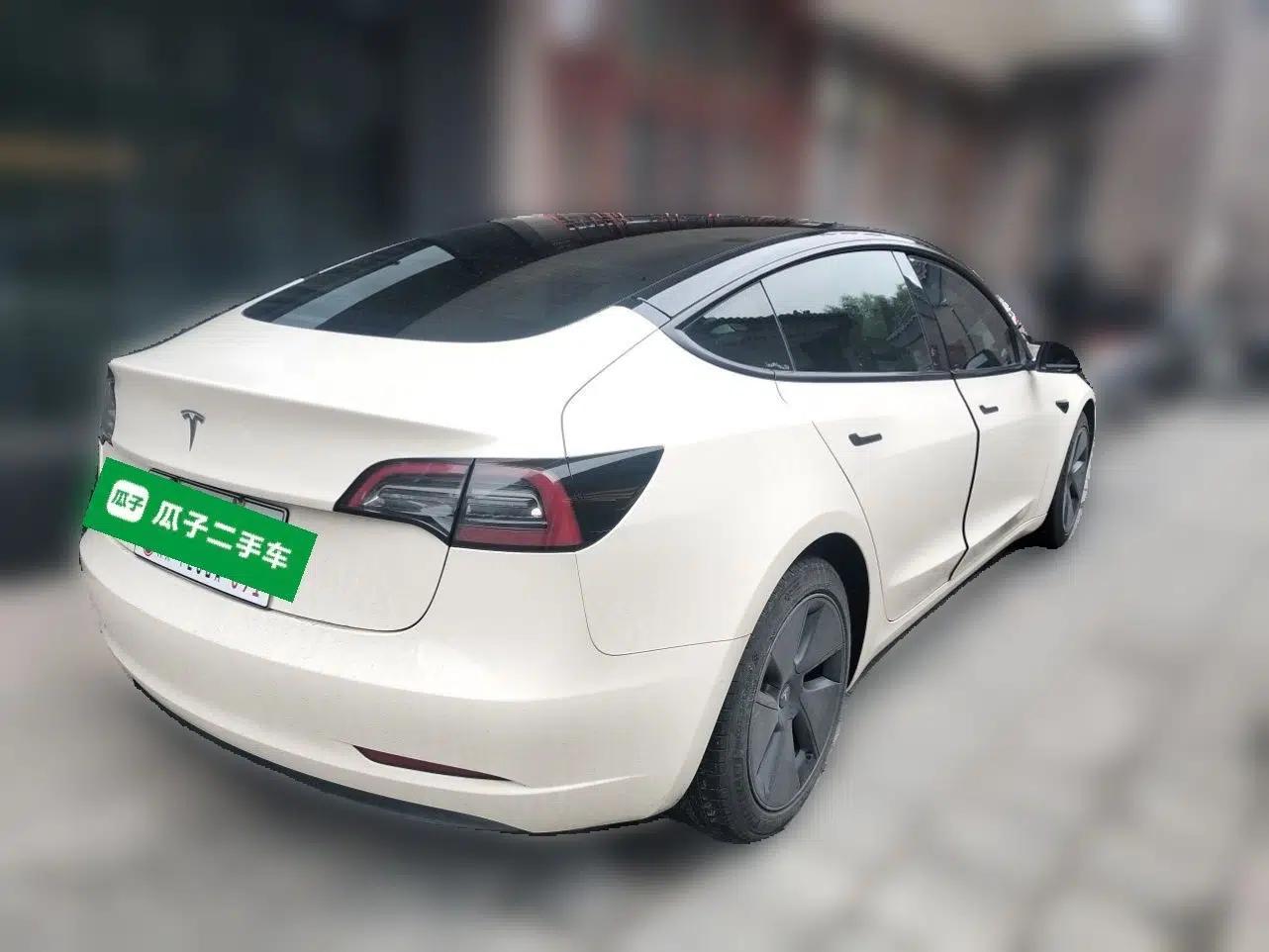 Tesla Model 3 2022 Rear-Wheel-Drive Version — миниатюра 6
