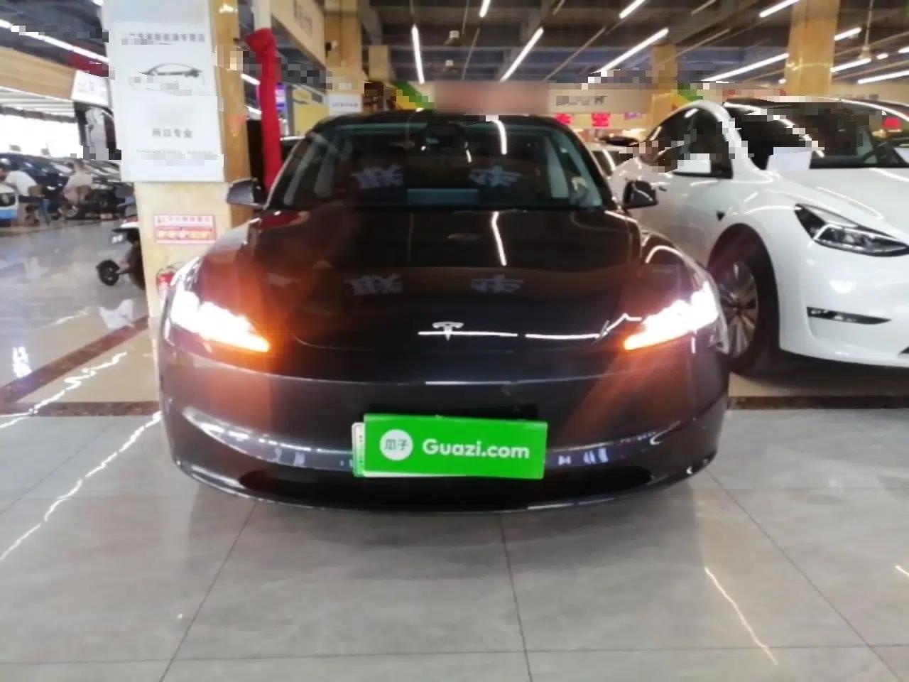 Tesla Model 3 2023 Rear-Wheel-Drive Version — миниатюра 2