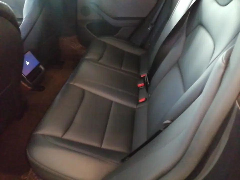 Tesla Model 3 2023 Rear-Wheel-Drive Version — миниатюра 20