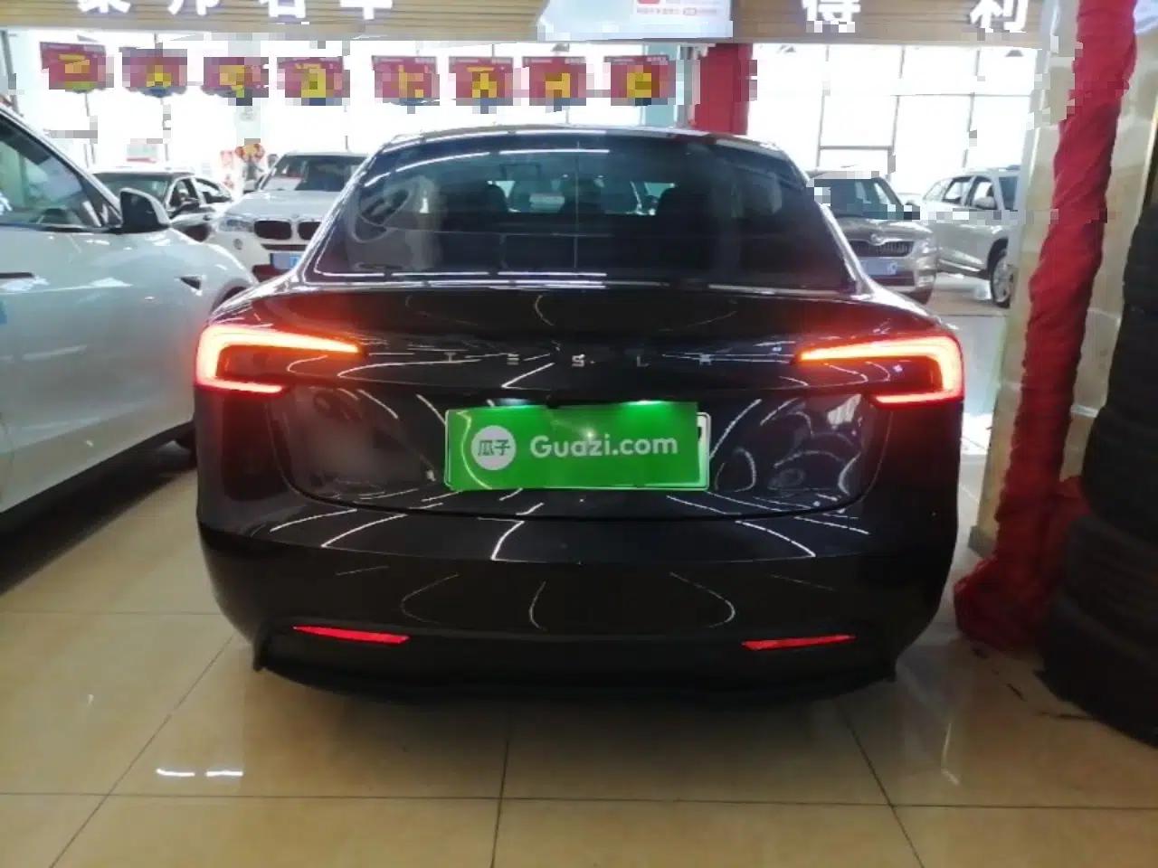 Tesla Model 3 2023 Rear-Wheel-Drive Version — миниатюра 5