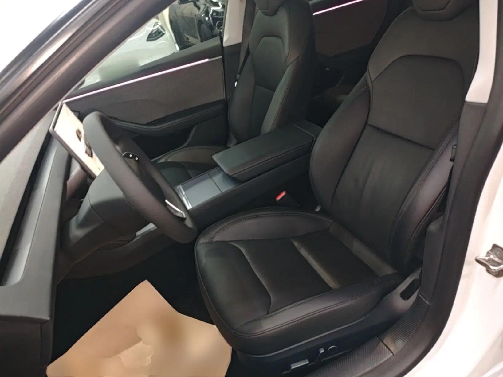 Tesla Model 3 2023 Rear-Wheel-Drive Version — миниатюра 17