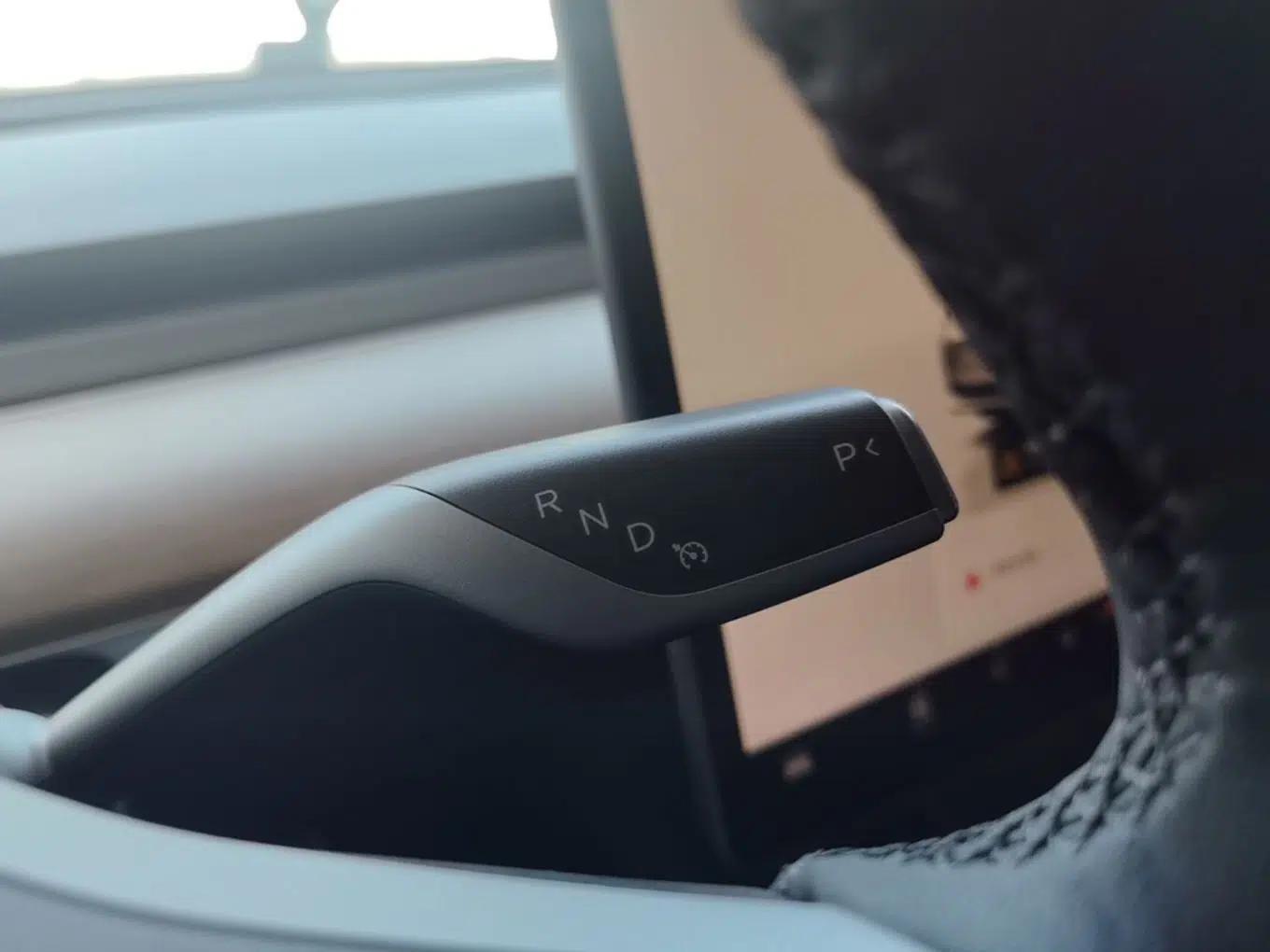 Tesla Model 3 2022 Performance High-Performance All-Wheel-Drive Version — миниатюра 21