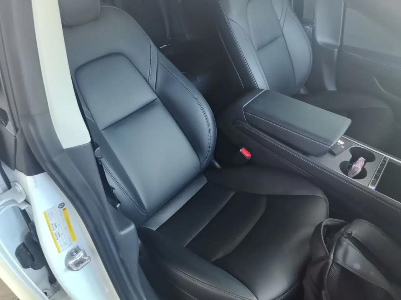 Tesla Model 3 2022 Performance High-Performance All-Wheel-Drive Version — миниатюра 24