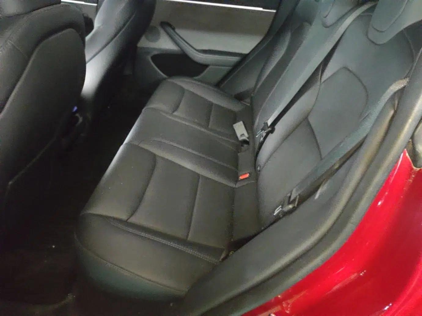 Tesla Model 3 2023 Rear-Wheel-Drive Version — миниатюра 20
