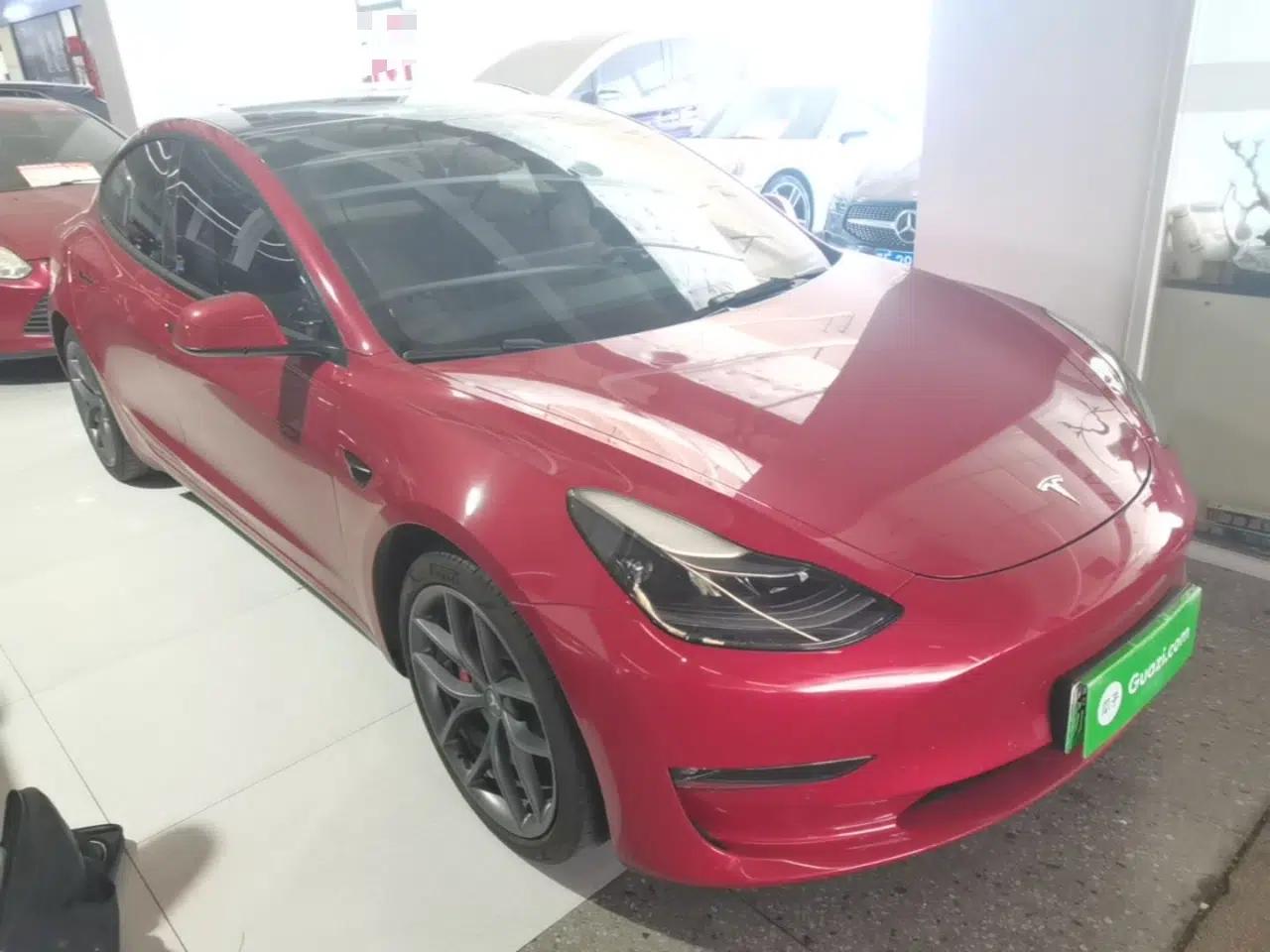Tesla Model 3 2022 Performance High-Performance All-Wheel-Drive Version — миниатюра 3