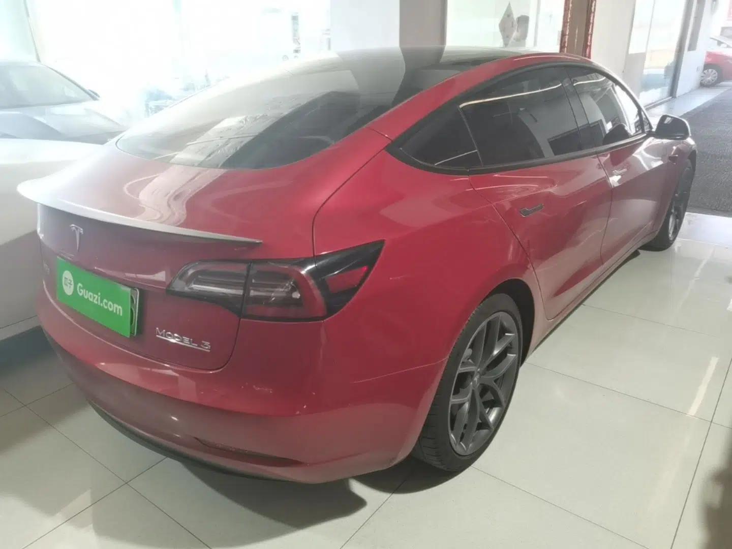 Tesla Model 3 2022 Performance High-Performance All-Wheel-Drive Version — миниатюра 6