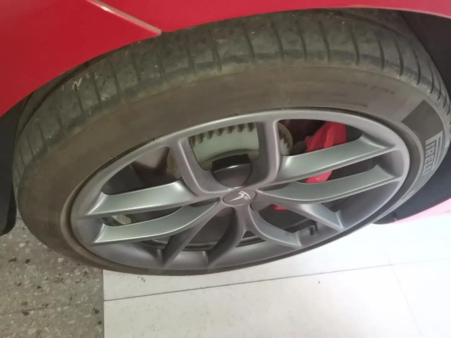 Tesla Model 3 2022 Performance High-Performance All-Wheel-Drive Version — миниатюра 10