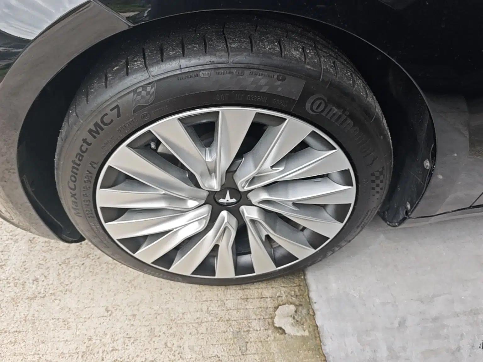 Tesla Model 3 2023 Rear-Wheel-Drive Version — миниатюра 15