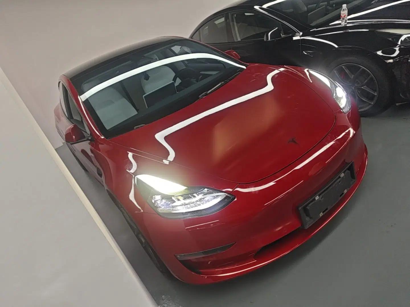 Tesla Model 3 2022 Performance High-Performance All-Wheel-Drive Version — миниатюра 12