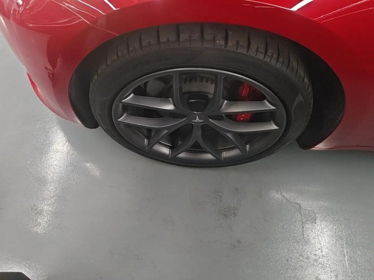Tesla Model 3 2022 Performance High-Performance All-Wheel-Drive Version — миниатюра 15