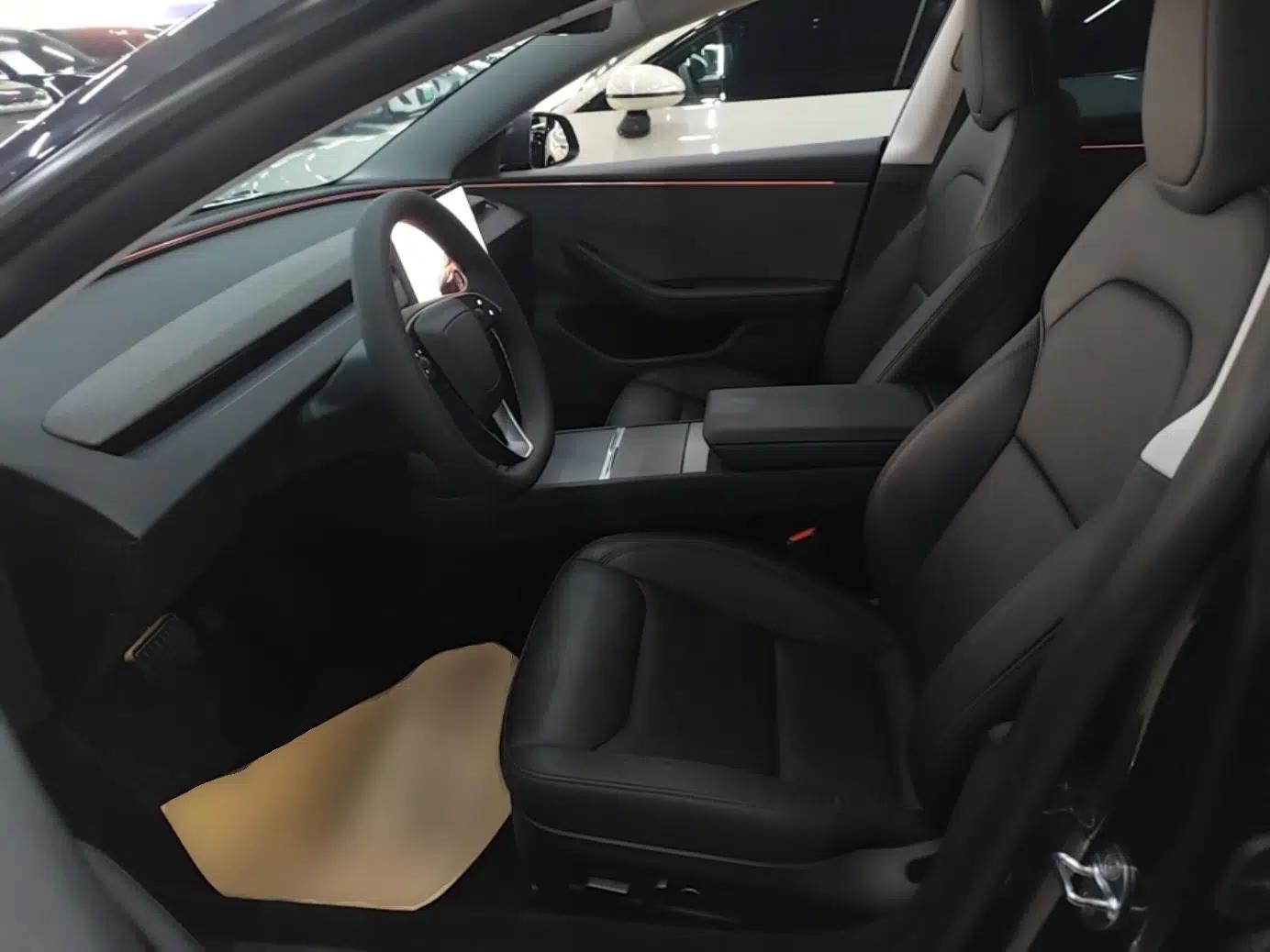 Tesla Model 3 2025 Rear-Wheel-Drive Version — миниатюра 22