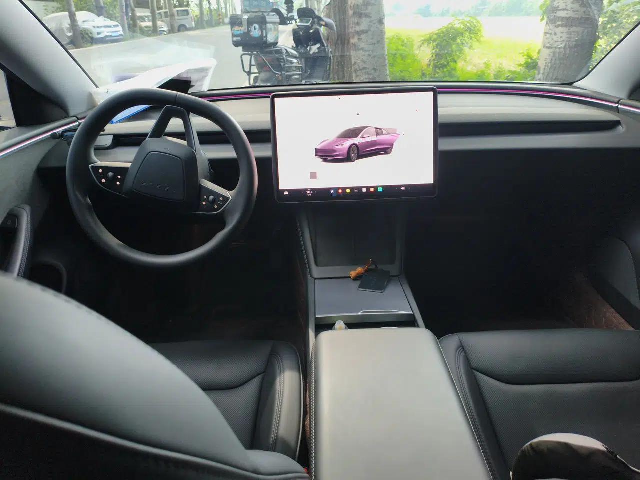 Tesla Model 3 2023 Rear-Wheel-Drive Version — миниатюра 9