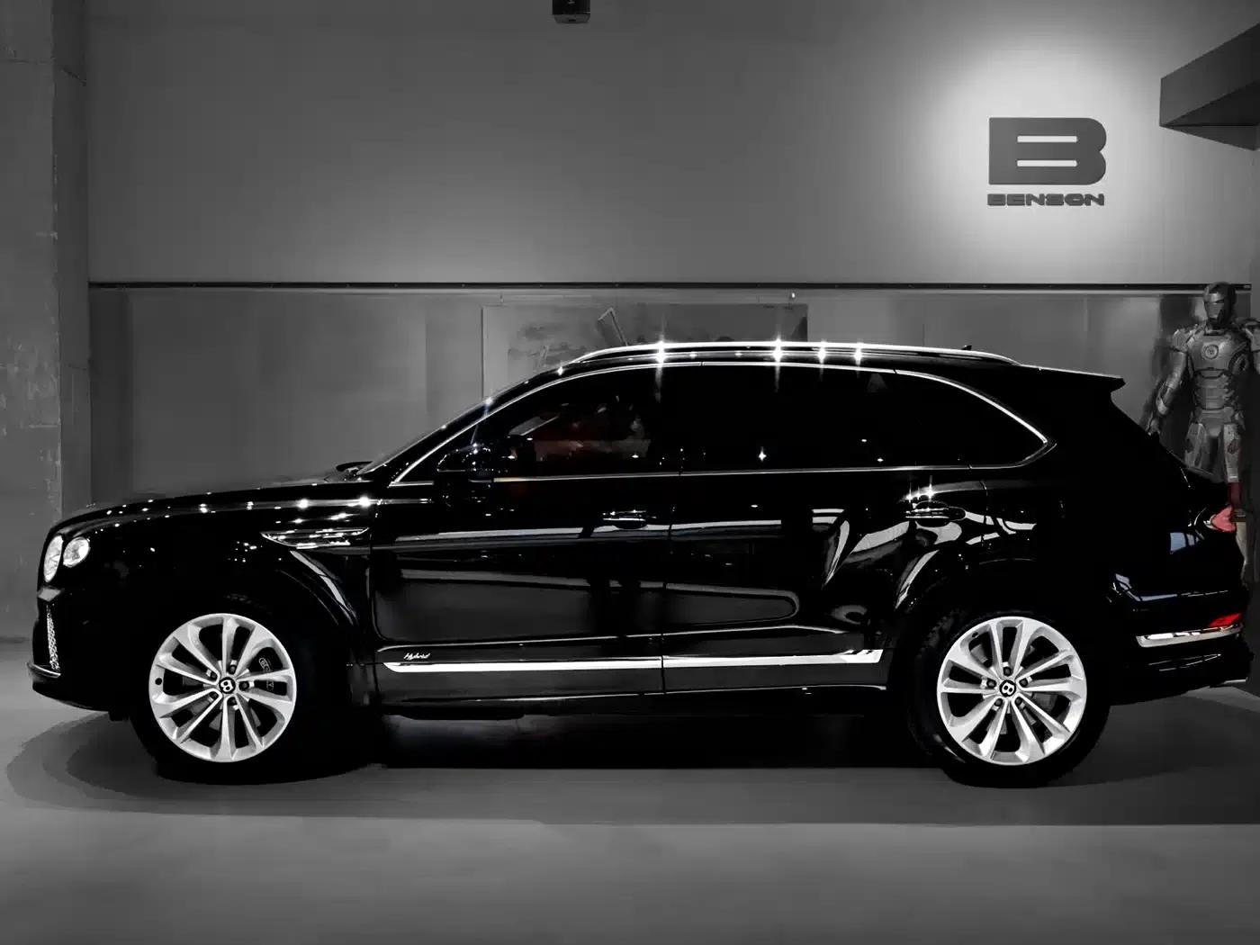 Bentayga Plug-in Hybrid 2021 3.0T PHEV — миниатюра 4
