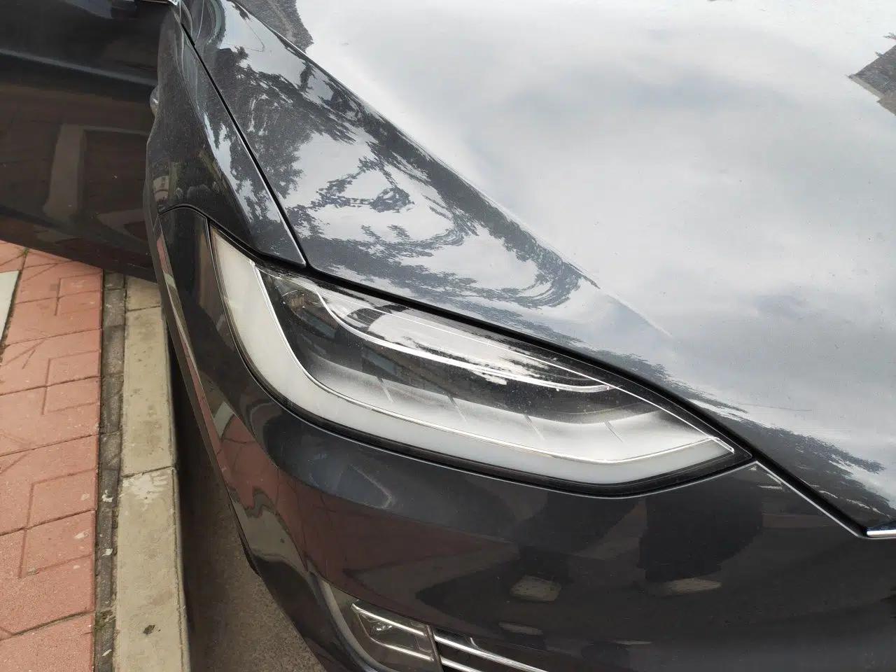 Tesla Model X 2017 X 100D Long Range Edition — миниатюра 7