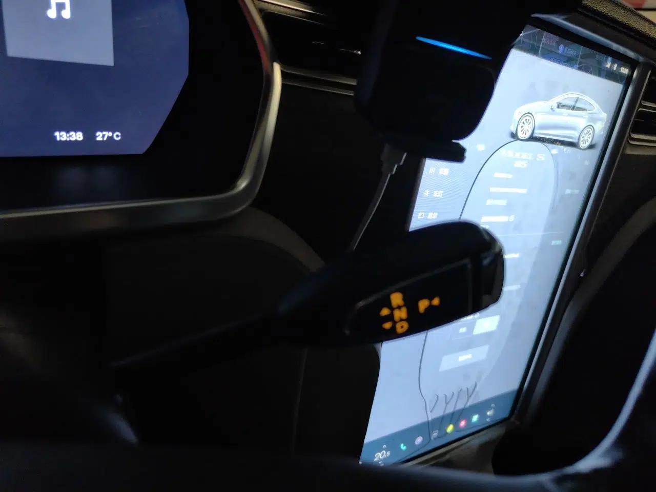 Tesla Model S 2014 S 85 — миниатюра 14
