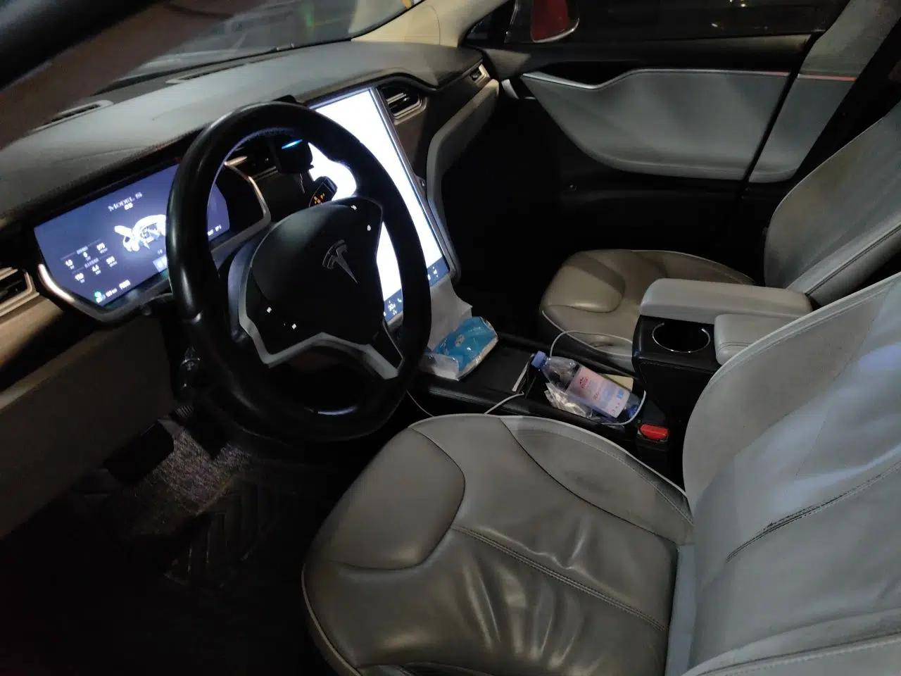 Tesla Model S 2014 S 85 — миниатюра 15