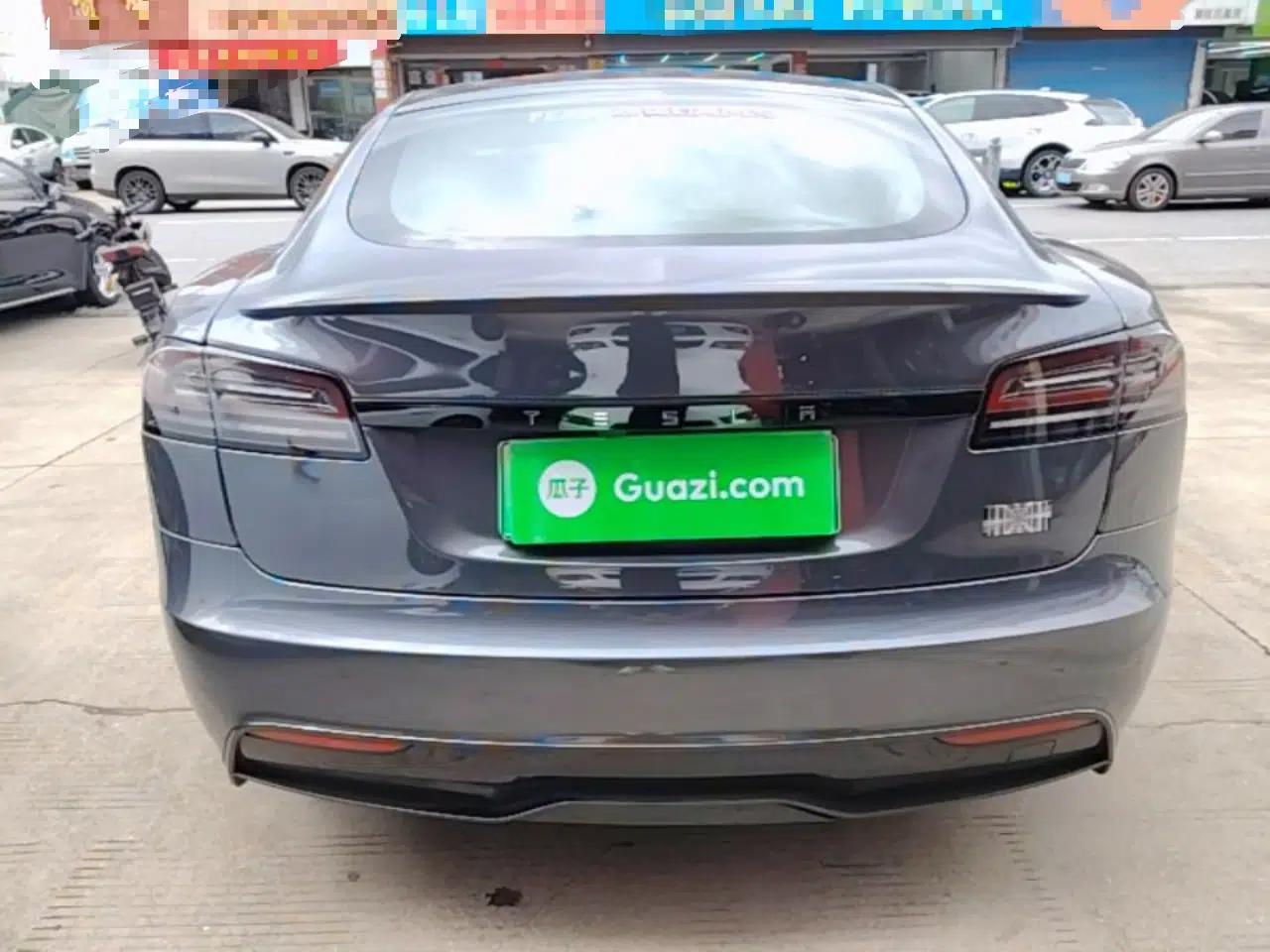 Tesla Model S 2023 Three-Motor All-Wheel-Drive Plaid Version — миниатюра 5