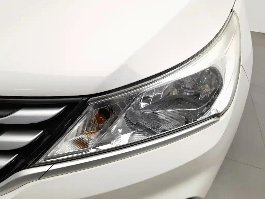 Baojun 310 2016 1.2L Manual Comfort Model — миниатюра 7