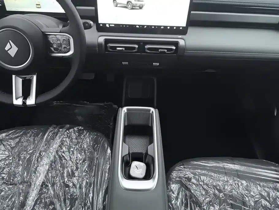 Baojun Yueye Plus 2026 Model 301km Flagship Edition — миниатюра 16