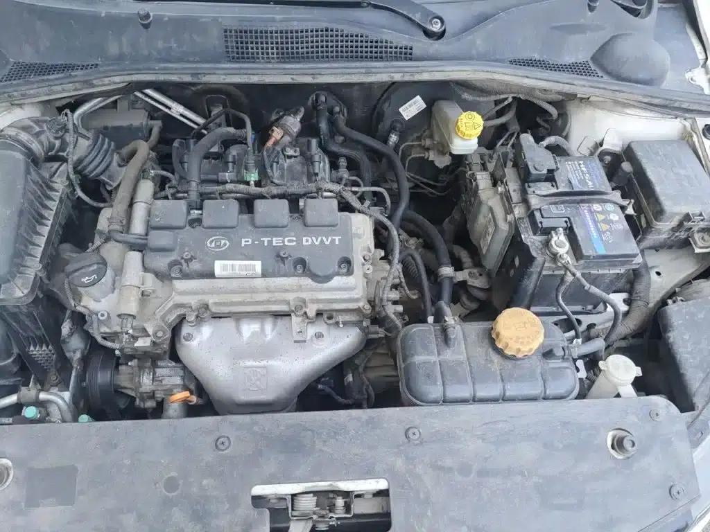 Baojun 310W 2017 1.5L Manual Fashion Model (National VI Emission Standard) — миниатюра 11