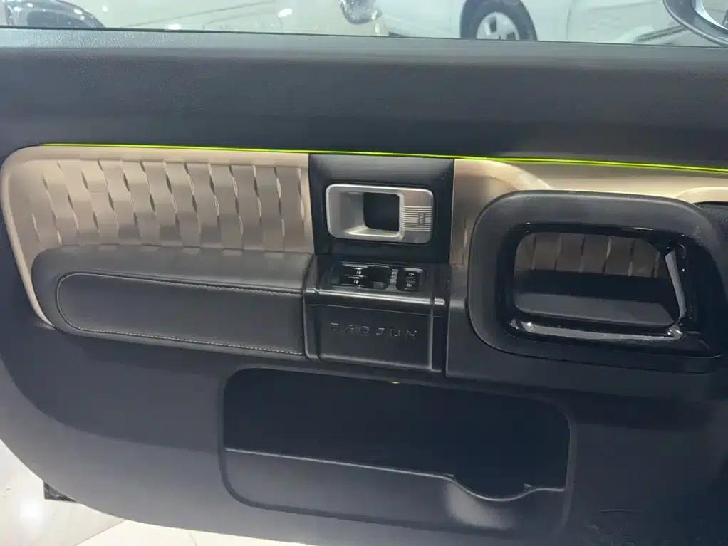 Baojun KiWi EV 2022 Designer Lite Edition Ternary Lithium Lithium — миниатюра 3